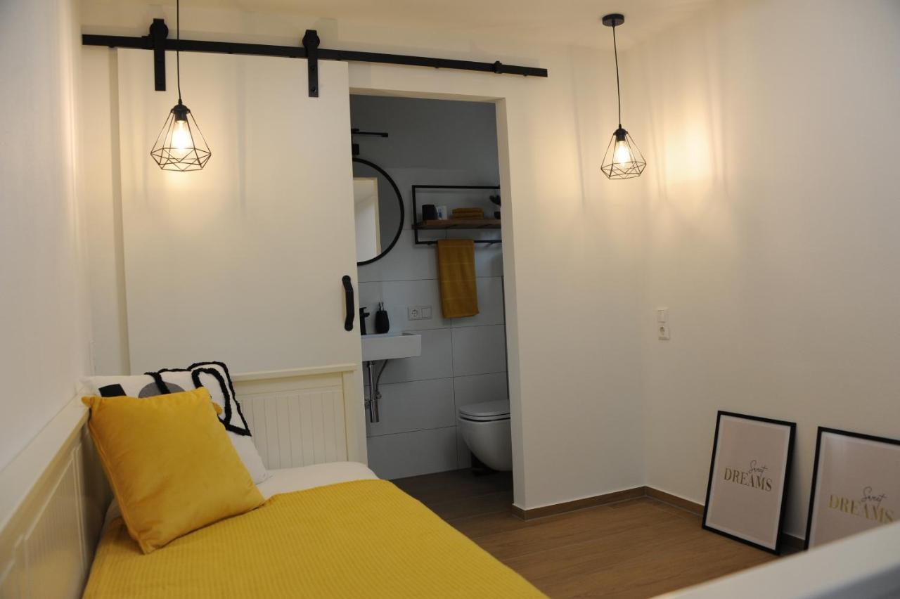 Studio-Apartment Kontaktloser Check-In Meckenbeuren Exterior foto